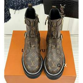 Picture of Louis Vuitton Shoes _SKULVsz35-40JX101812396